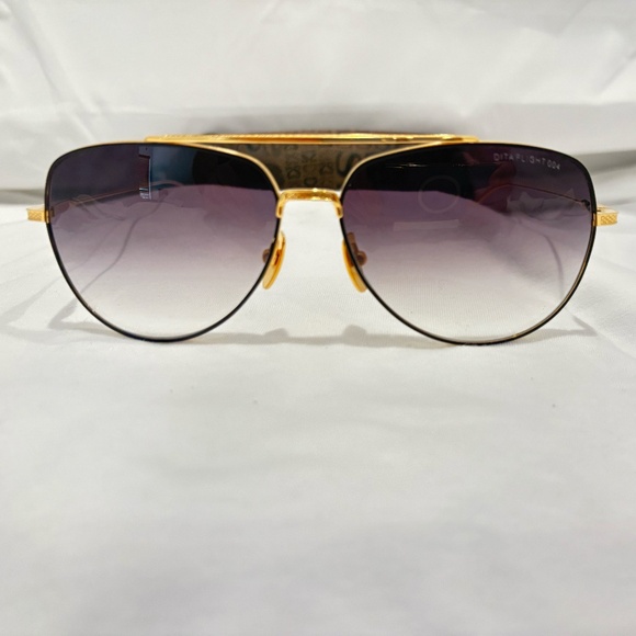 NEW! DITA FLIGHT 004 7804-H-BLK-GLD; YELLOW GOLD & BLACK FRAME W/ GREY GRADIENT - Picture 1 of 7